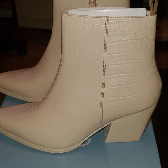 NEW SEYCHELLES ABOARD CROCO LEATHER ANKLE. NO DICKS GIFTCARD - Picture 1 of 8